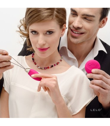 LELO - LYLA 2 INSIGNIA DESIGN EDITION HUEVO-MASAJEADOR FUCSIA