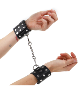 KINK - MUÑEQUERAS CON CIERRE A PRESIÓN LLENO DE TACHUELAS AJUSTABLE NEGRO 19-24 CM X 5.5 CM