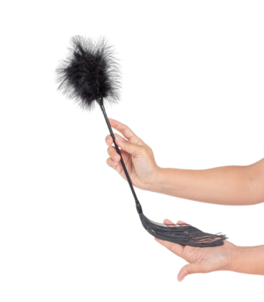 SECRET PLAY - PLUMERO + LÁTIGO NEGRO