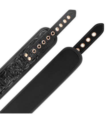 BEGME - BLACK EDITION COLLAR CON CADENAS Y PINZAS PEZONES CON FORRO DE NEOPRENO