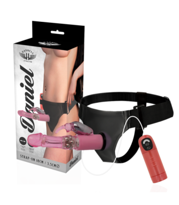 HARNESS ATTRACTION - ARNÉS  DANIEL CON VIBRACIÓN Y ROTACIÓN 18 CM -O- 3.5 CM